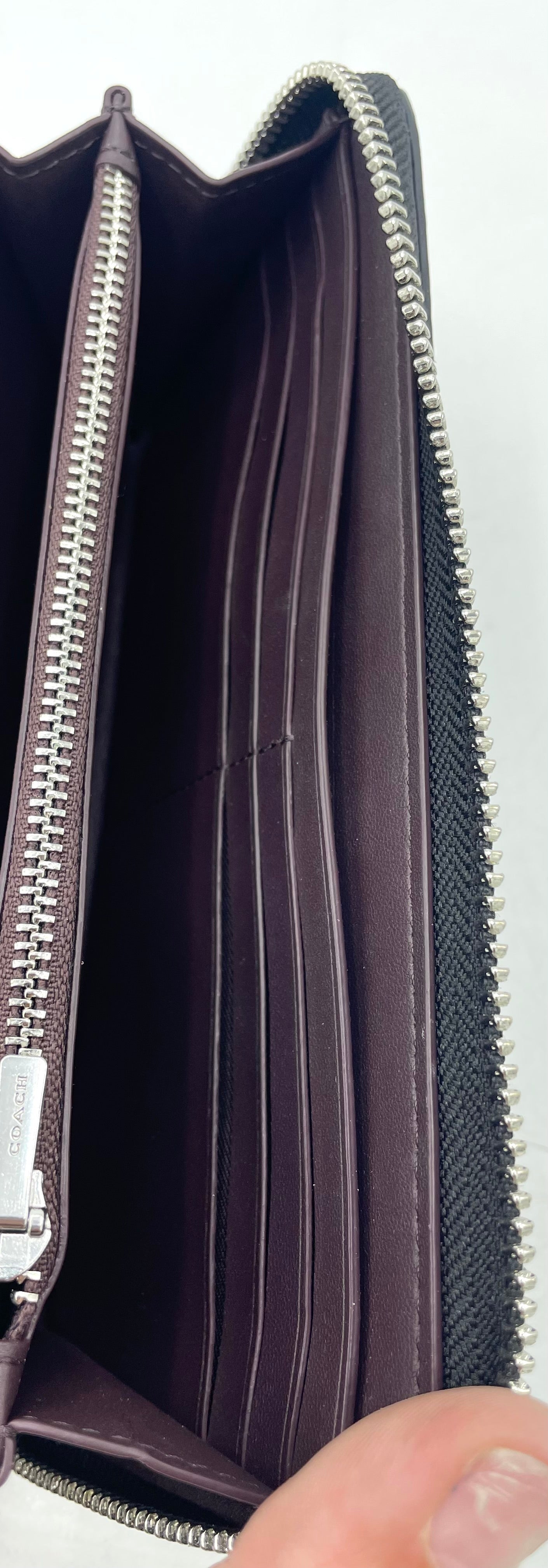 Coach Long Zip Around Wallet - Signature Jacquard