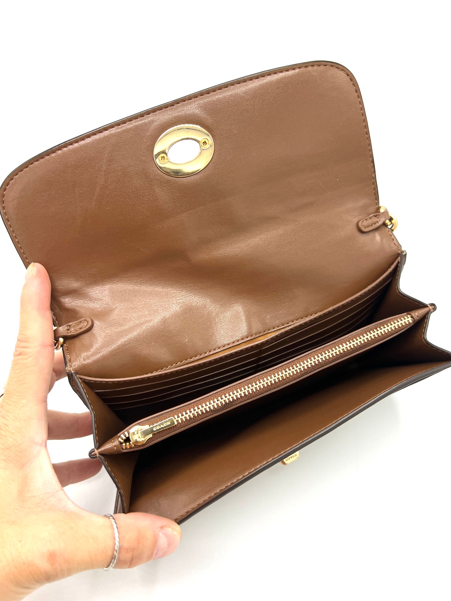 Coach Chain Crossbody Bag – Signature Canvas & Leather with Turnlock (F24280)