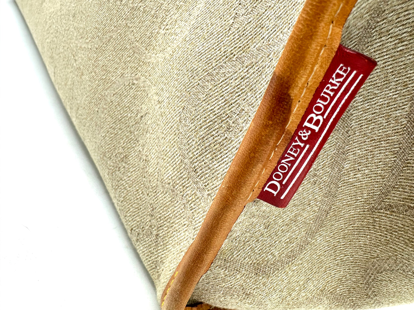 Dooney & Bourke DB Signature Heart Logo Medium Shopper Tote – Beige Denim with Vacchetta Leather Trim