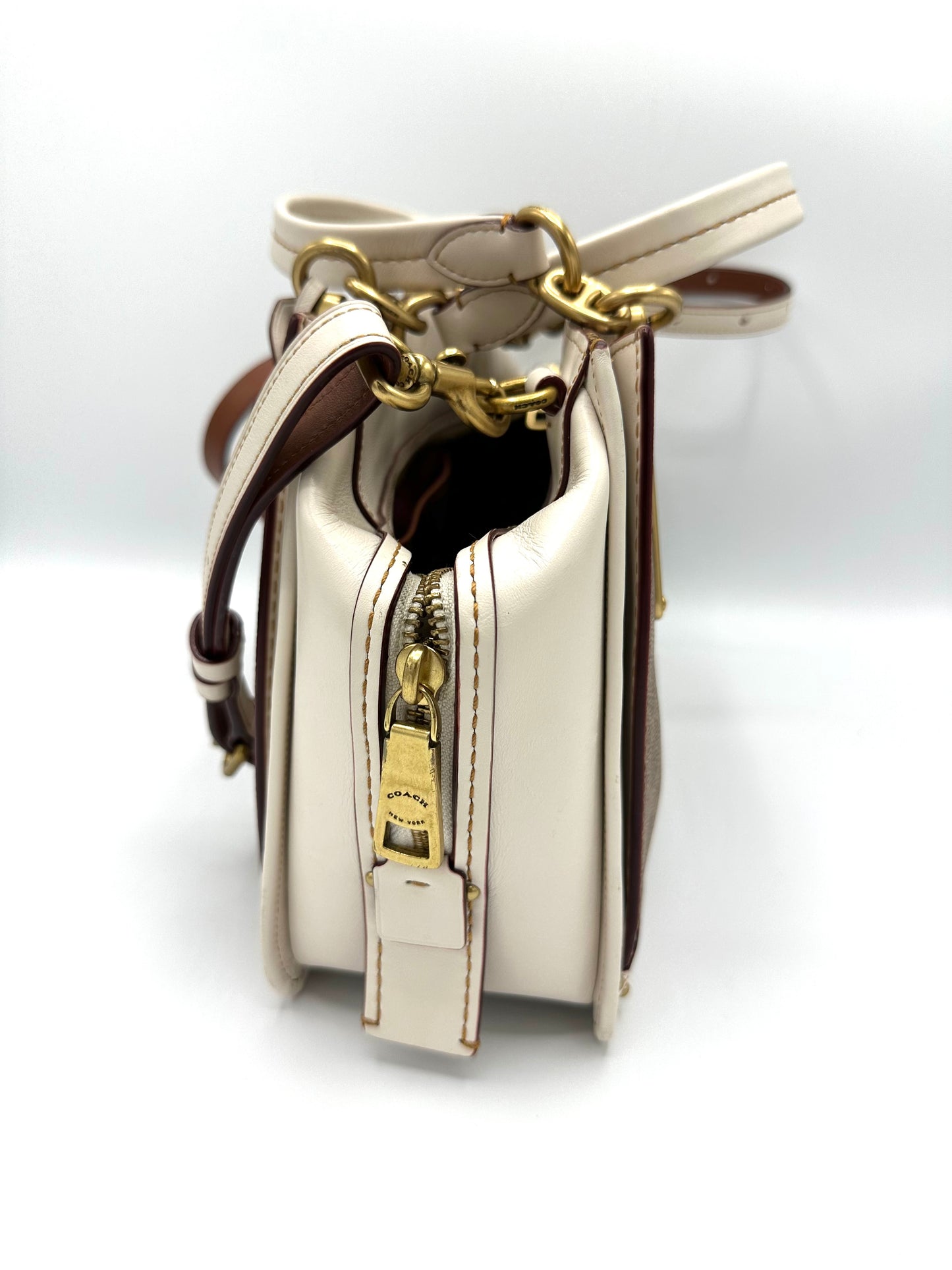 Coach Dreamer Handbag – Tan Chalk Signature Coated Canvas & Refined Calf Leather