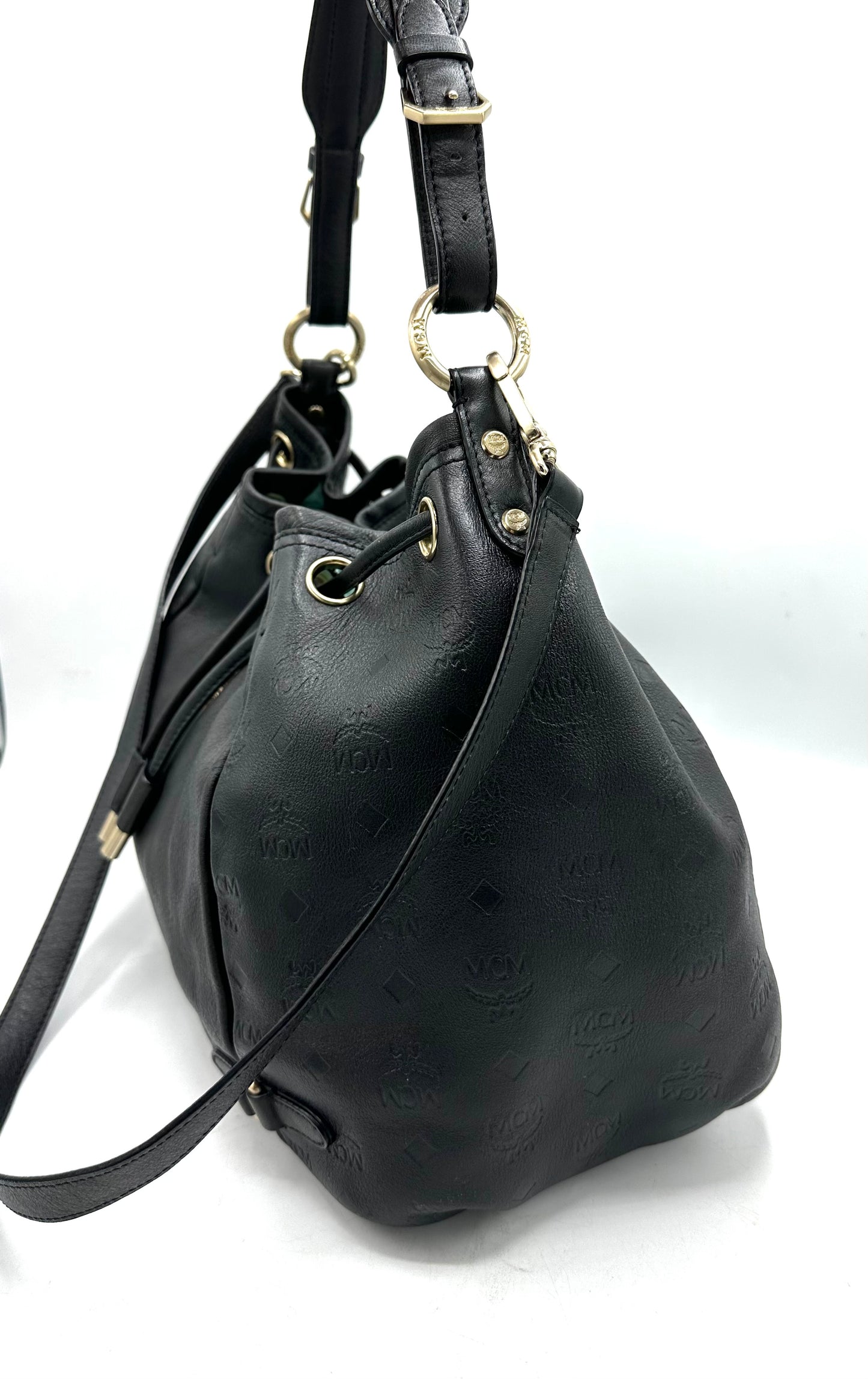 MCM Drawstring Bucket Bag in Leather – Dark Gray Leather with Gold Hardware