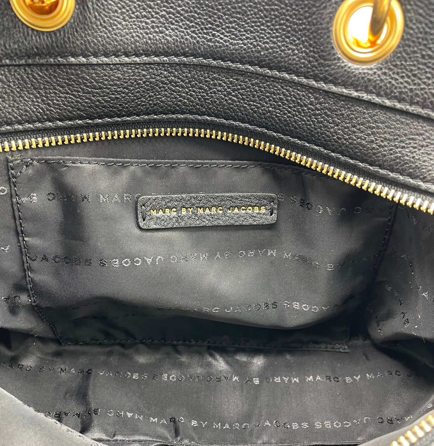 Marc By Marc Jacobs Leather Shoulder Bag