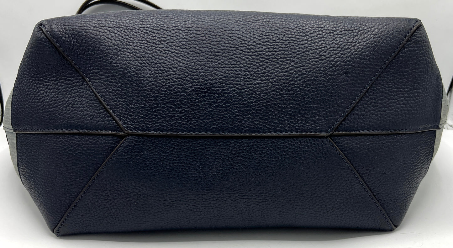Michael Kors Large East West Tote with Pouch