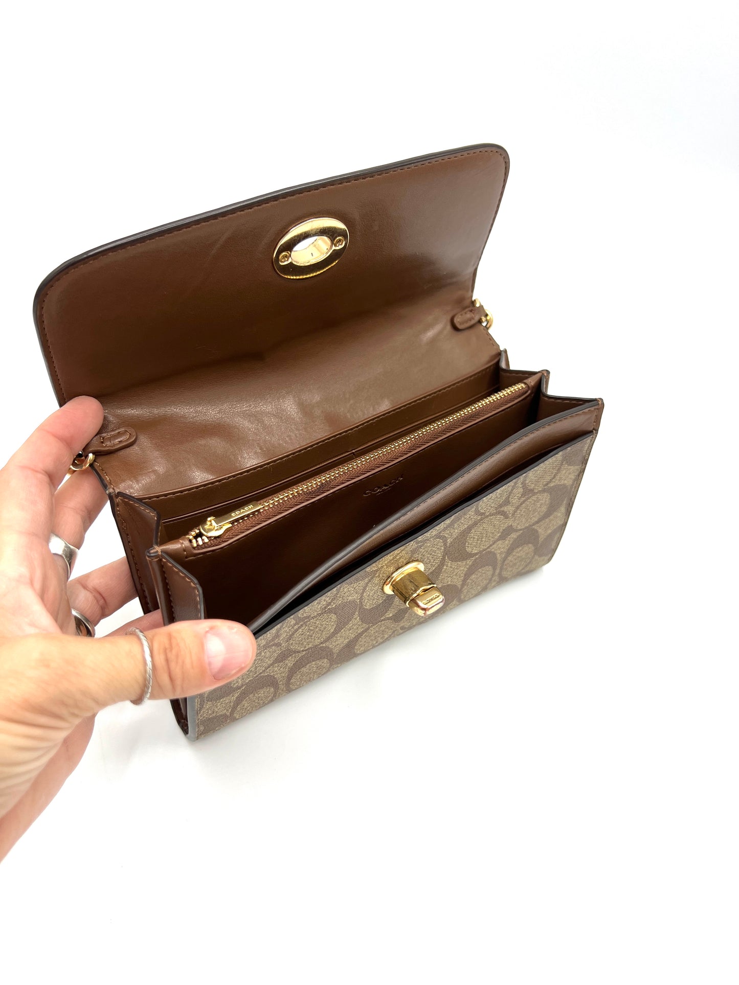 Coach Chain Crossbody Bag – Signature Canvas & Leather with Turnlock (F24280)