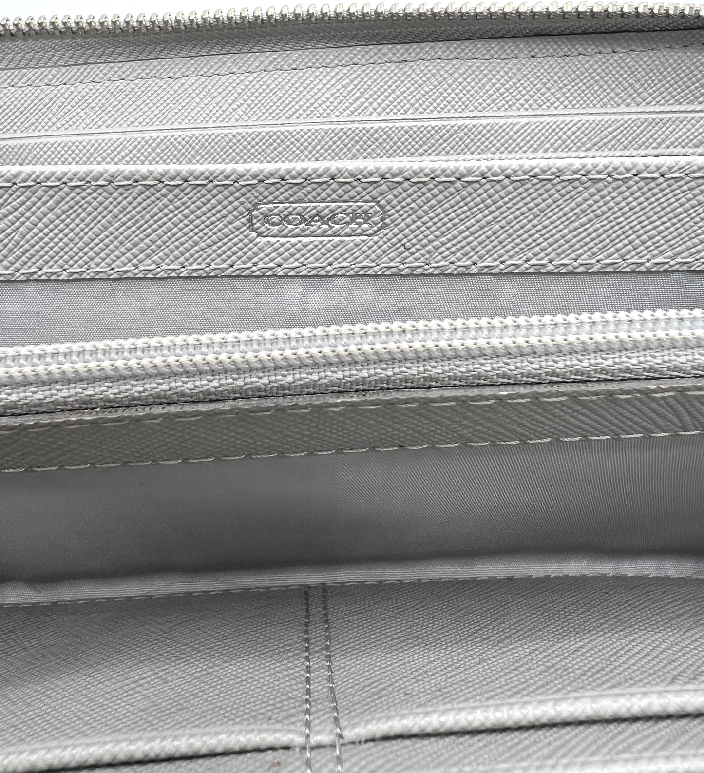 Coach Vintage Accordion Wallet