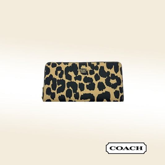 Coach Long Zip Around Wallet – Leopard Print (CR624)