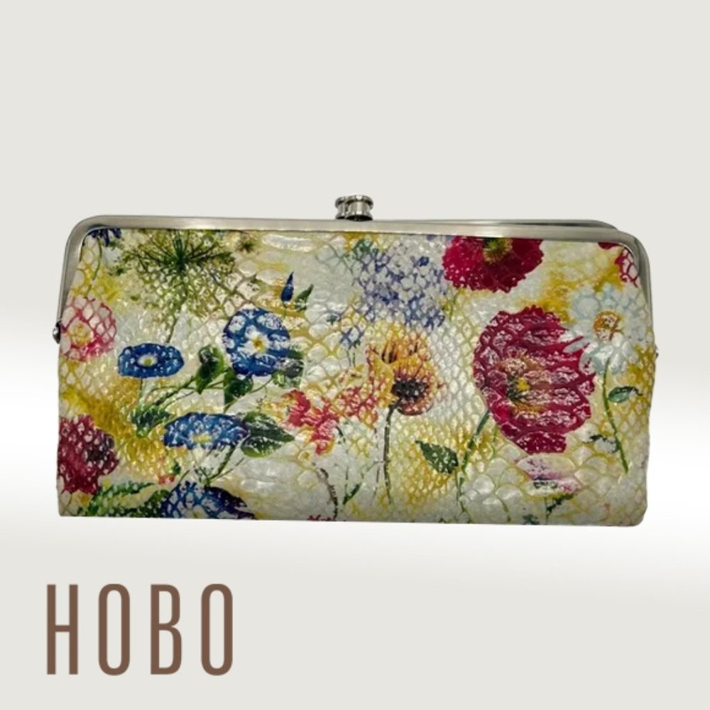 HOBO Lauren Wallet