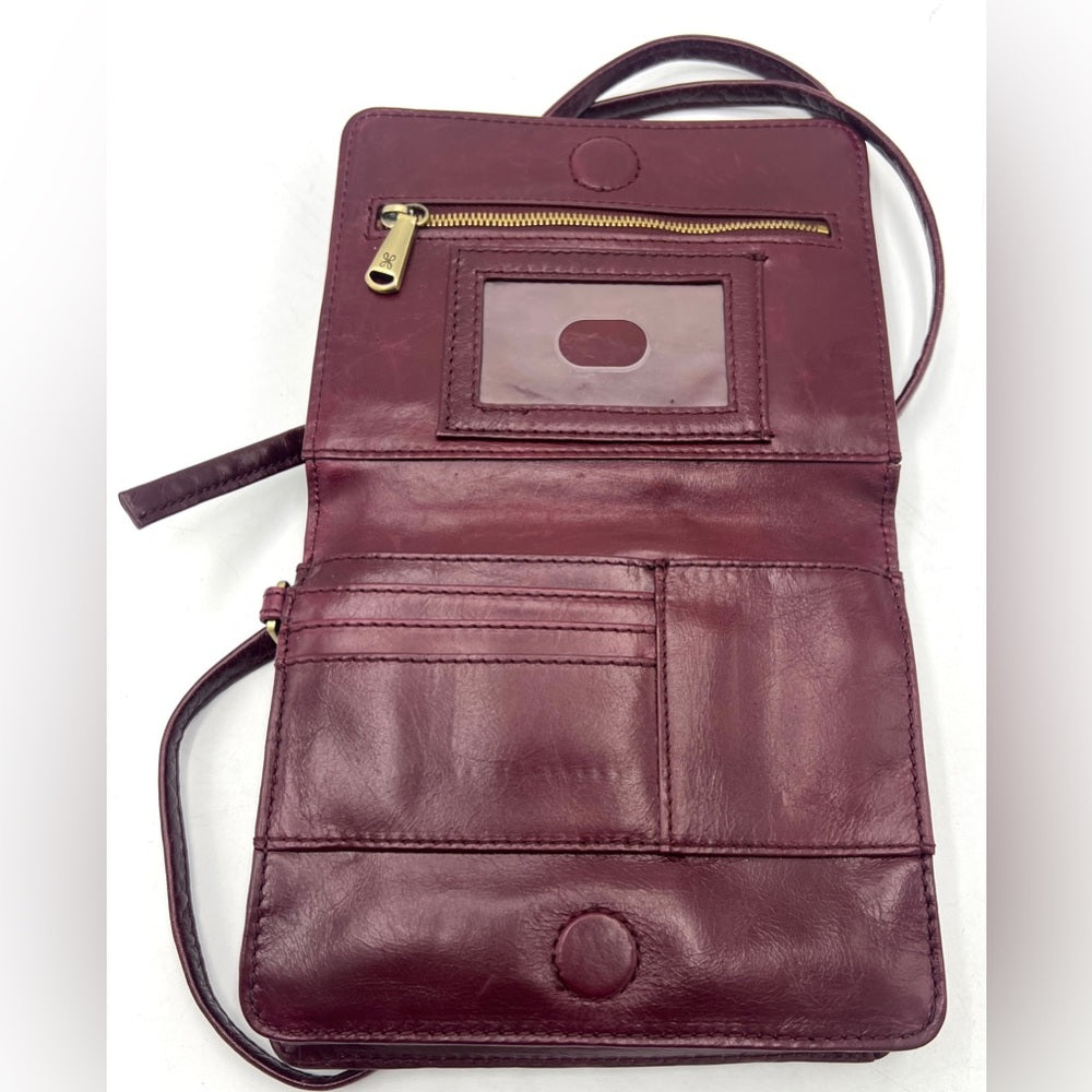 HOBO Jill Wallet Crossbody