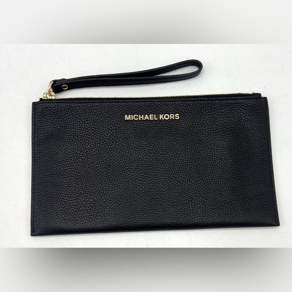 Michael Kors XL Jet Set Clutch