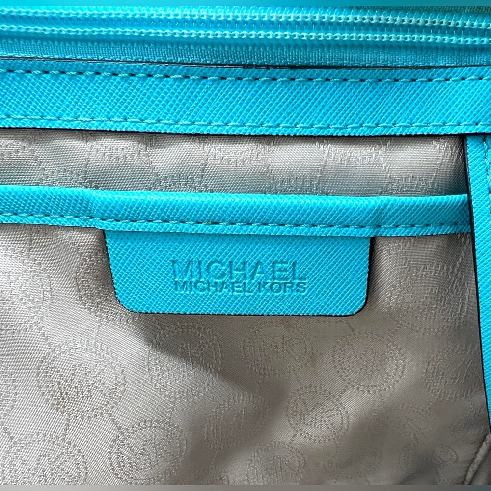 Michael Kors Jet Set Tote