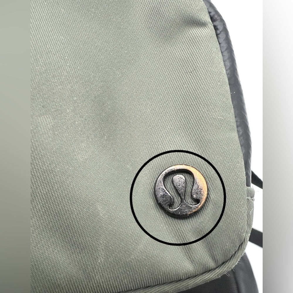 Lululemon Modular Phone Crossbody