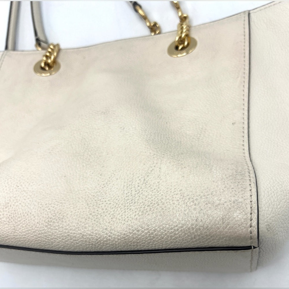 CLEARANCE RACK - Coach Turnlock Chain Tote