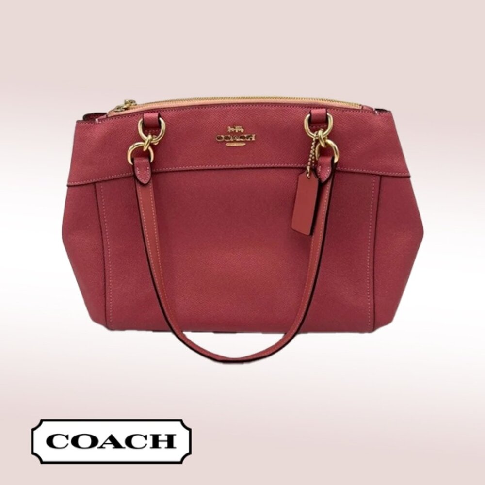 Coach Brooke Carryall