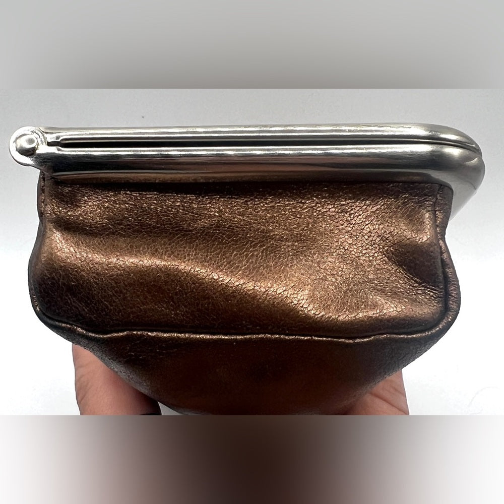 HOBO Vintage Kisslock Makeup Case