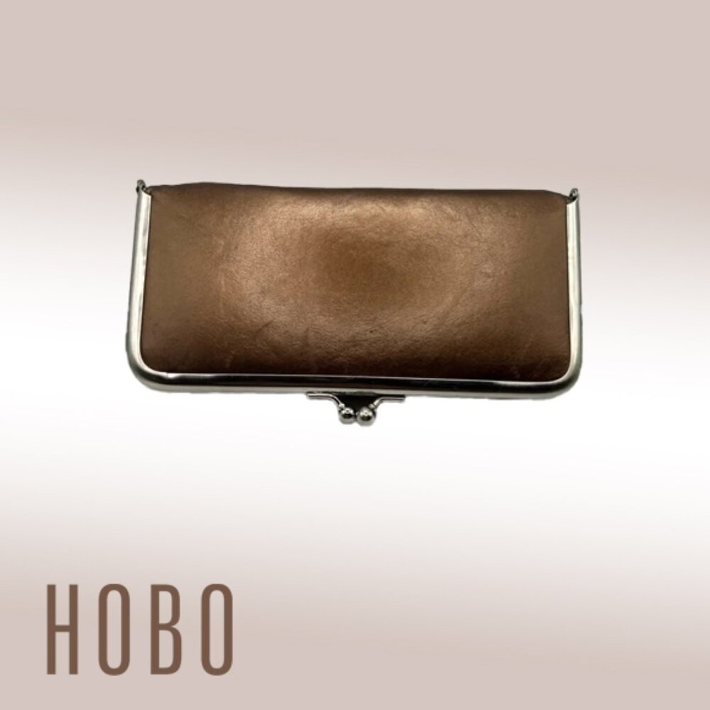 HOBO Vintage Kisslock Makeup Case