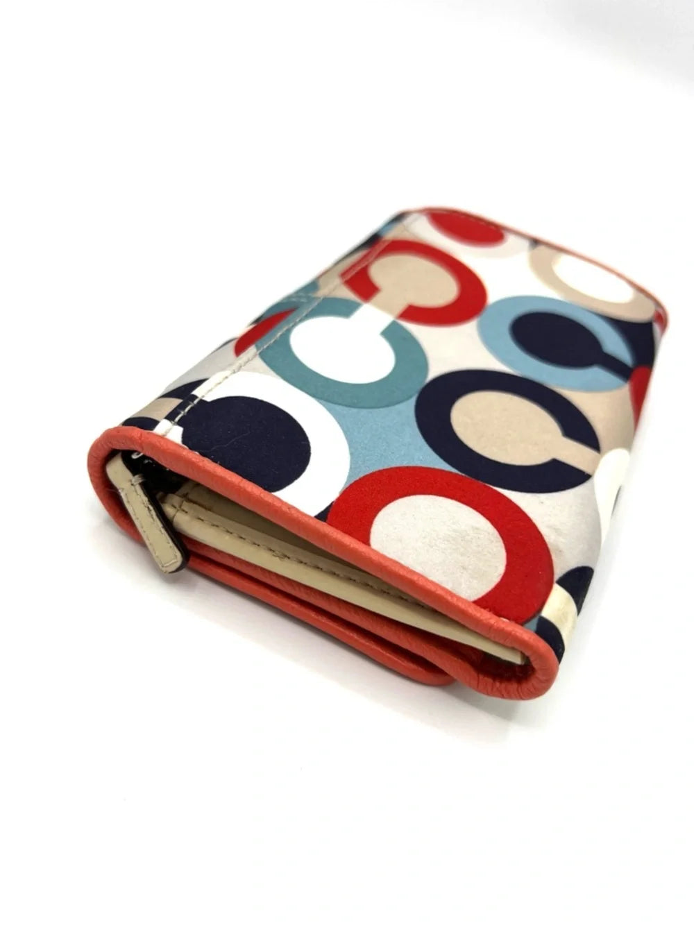 Color: Multicolor Scarf Print