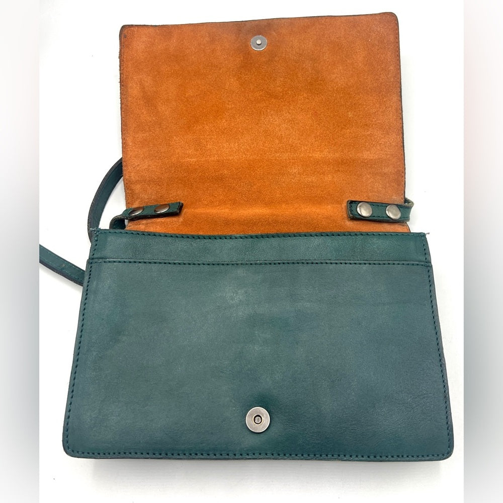 Patricia Nash Lanza Crossbody