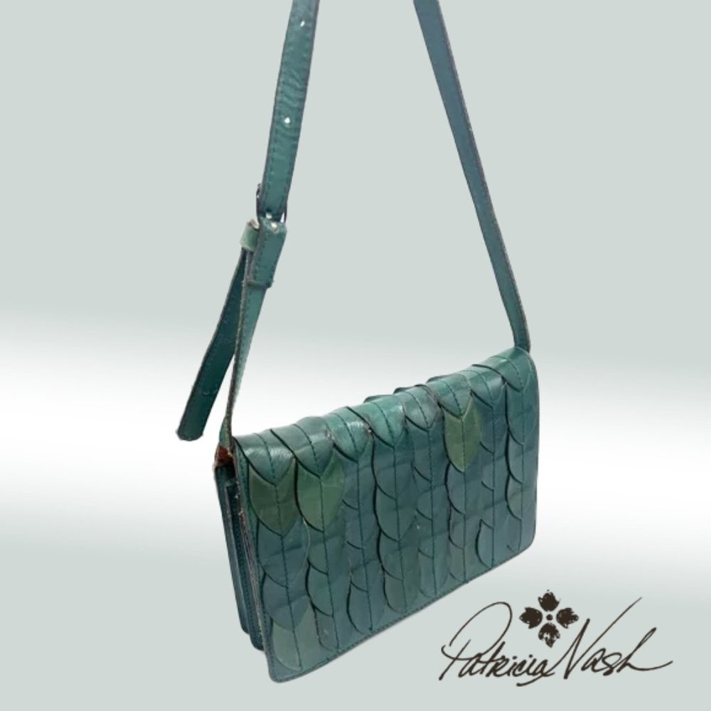 Patricia Nash Lanza Crossbody