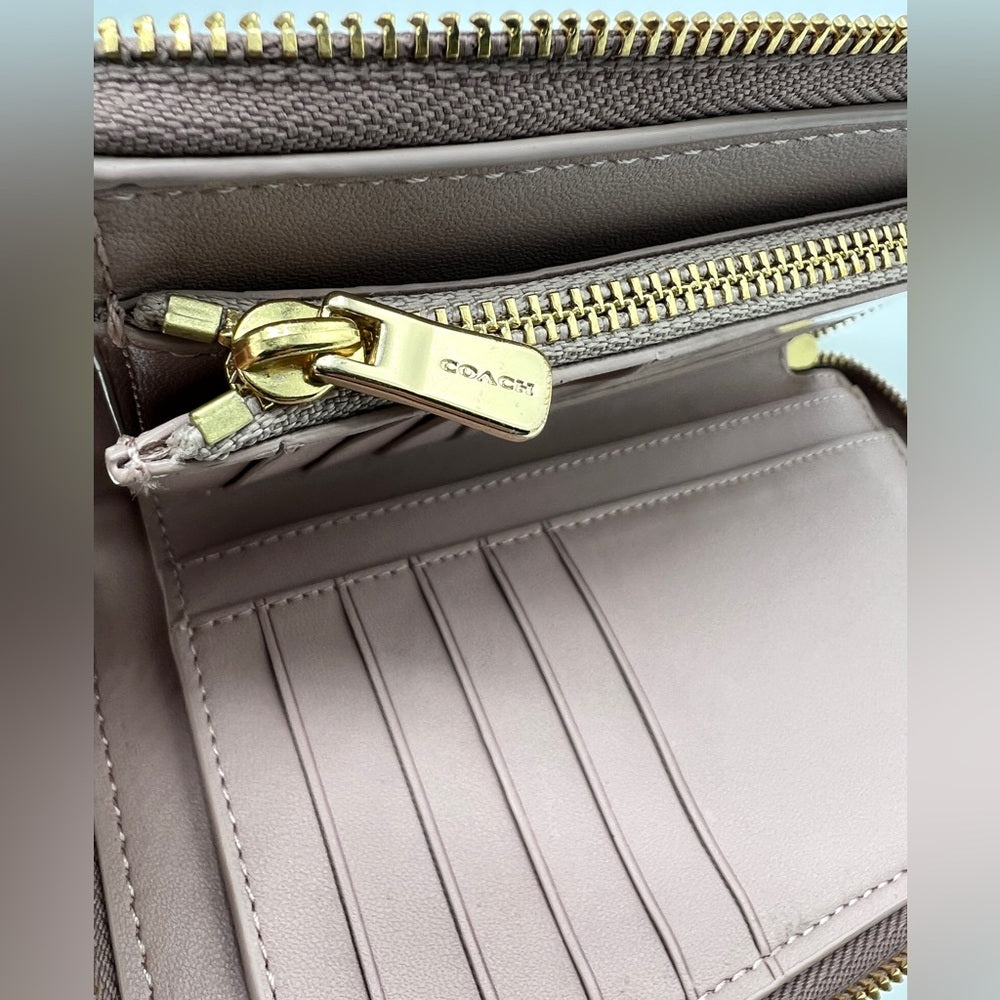 Coach Medium Zip Around Wallet