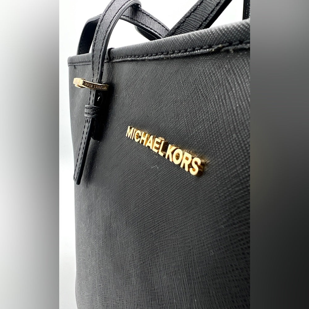 Michael Kors Jet Set Tote